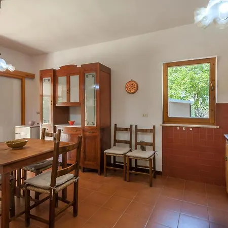 Casa de Férias Gorgeous In Ponzano Di Fermo *