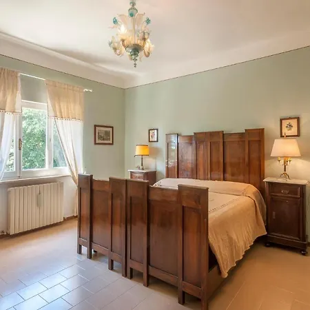 Gorgeous In Ponzano Di Fermo Casa de Férias *