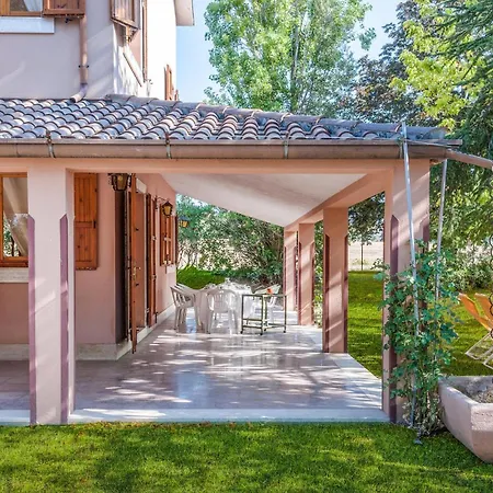 Gorgeous In Ponzano Di Fermo Casa de Férias